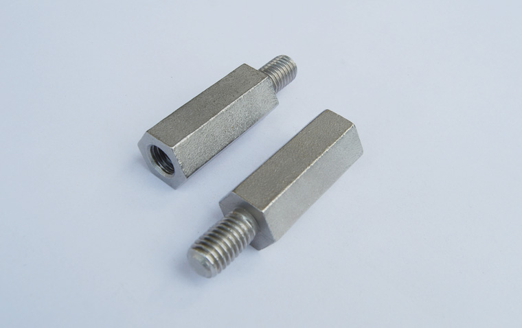 杰陽左邊螺釘0129，右邊0130